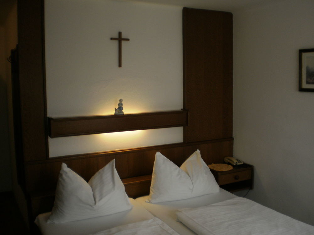 Bed and Breakfast Rosslwirt-Rast Strass im Attergau Exteriér fotografie